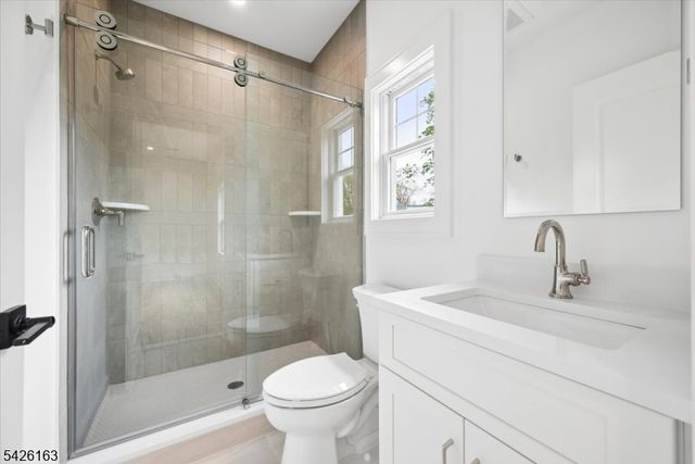 34 Crestview Ave, Madison Boro, NJ 07940