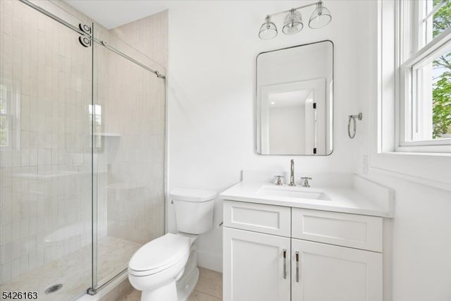 34 Crestview Ave, Madison Boro, NJ 07940