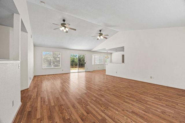30159 Horseshoe Drive, Coarsegold, CA 93614