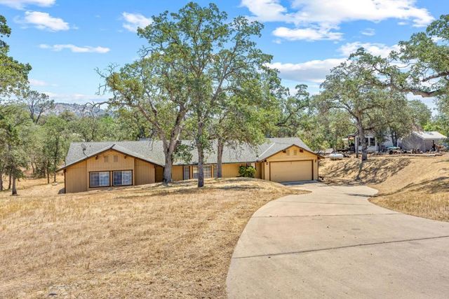 30159 Horseshoe Drive, Coarsegold, CA 93614