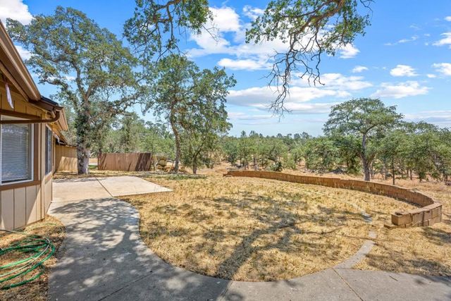 30159 Horseshoe Drive, Coarsegold, CA 93614