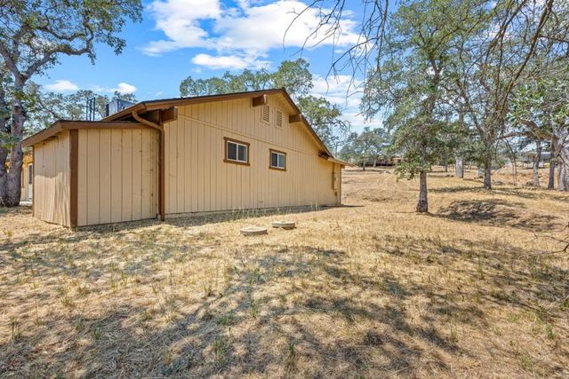 30159 Horseshoe Drive, Coarsegold, CA 93614