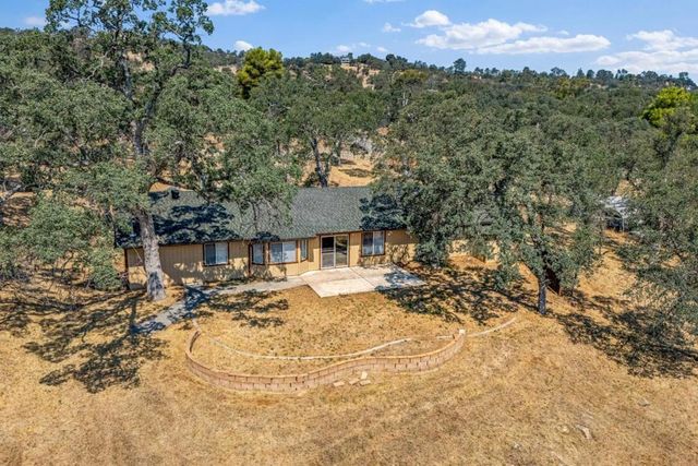 30159 Horseshoe Drive, Coarsegold, CA 93614