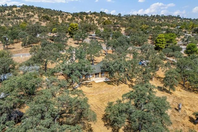 30159 Horseshoe Drive, Coarsegold, CA 93614