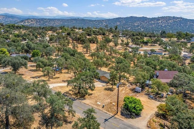 30159 Horseshoe Drive, Coarsegold, CA 93614