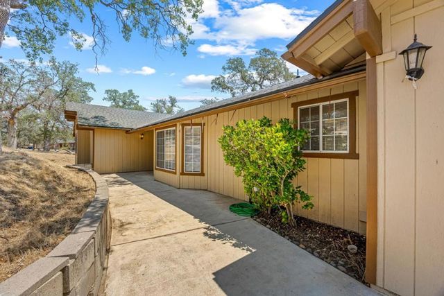 30159 Horseshoe Drive, Coarsegold, CA 93614