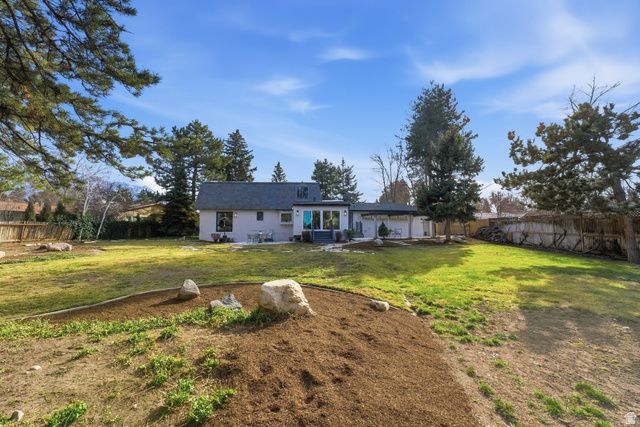 5308 S BAYWOOD CIR, Holladay, UT 84117