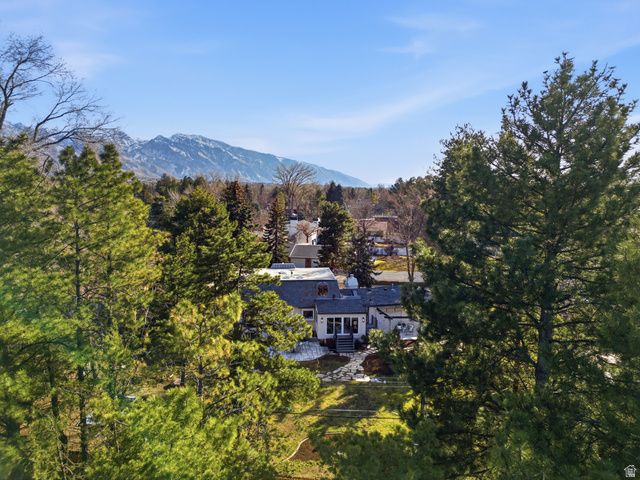 5308 S BAYWOOD CIR, Holladay, UT 84117