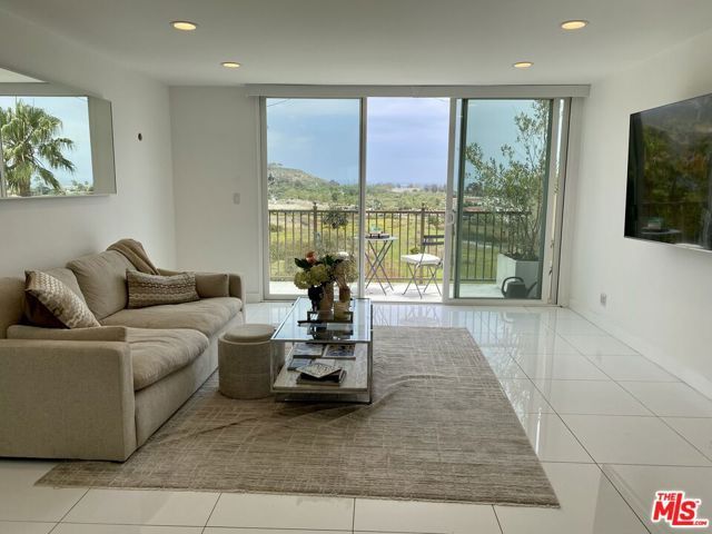 23901 Civic Center Way 114, Malibu, CA 90265