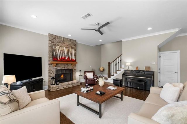 2602 Grand Oaks Alley, Woodstock, GA 30188