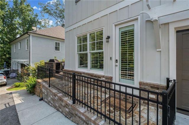 2602 Grand Oaks Alley, Woodstock, GA 30188