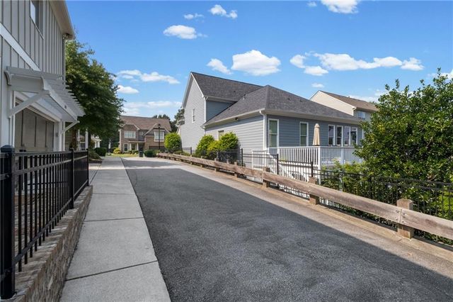 2602 Grand Oaks Alley, Woodstock, GA 30188