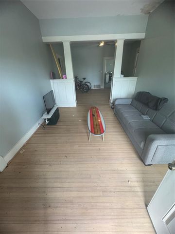 2206 Bernardo De Galvez Avenue, Galveston, TX 77550