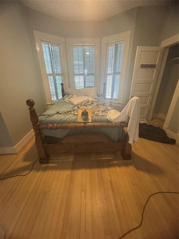 2206 Bernardo De Galvez Avenue, Galveston, TX 77550