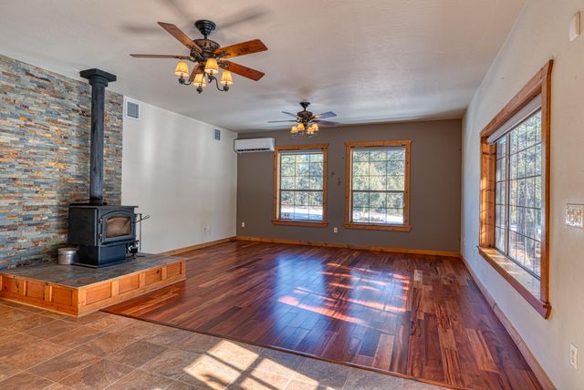 26 Armin Road, Tijeras, NM 87059