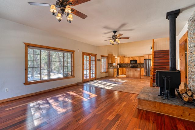 26 Armin Road, Tijeras, NM 87059