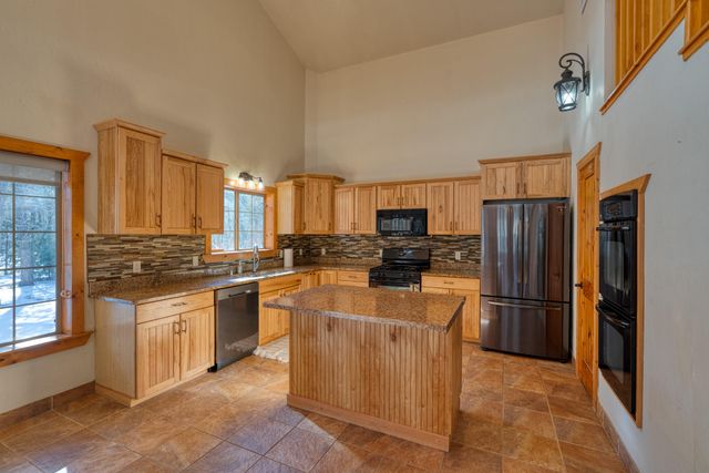 26 Armin Road, Tijeras, NM 87059