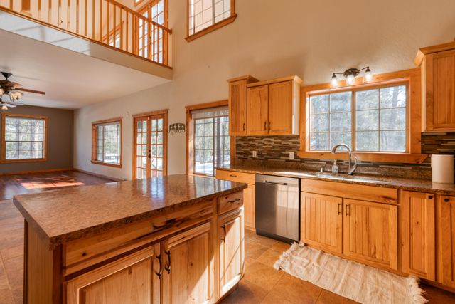 26 Armin Road, Tijeras, NM 87059