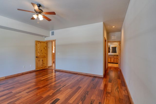 26 Armin Road, Tijeras, NM 87059