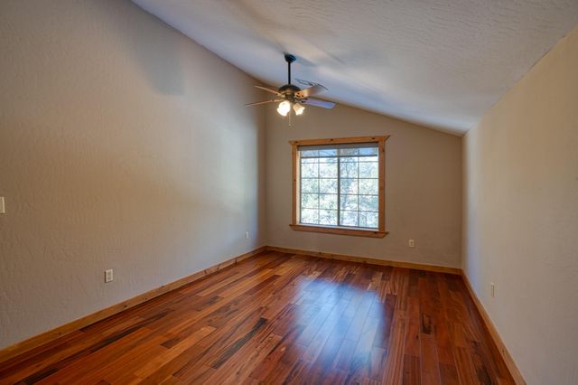 26 Armin Road, Tijeras, NM 87059