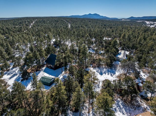 26 Armin Road, Tijeras, NM 87059