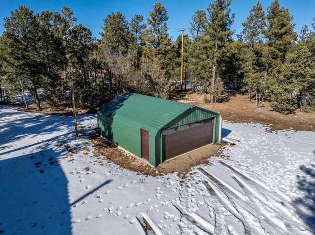 26 Armin Road, Tijeras, NM 87059