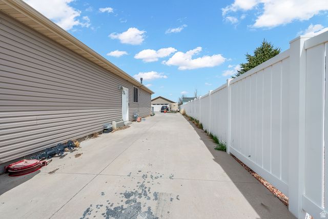 1901 SADDLEBACK DR, Enoch, UT 84721