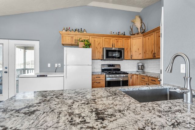 1901 SADDLEBACK DR, Enoch, UT 84721