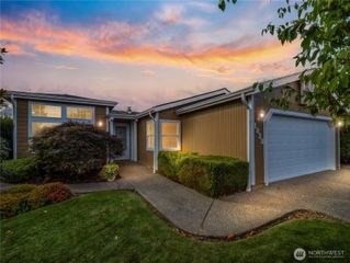1823 Cranberry Lane SE, Lacey, WA 98503