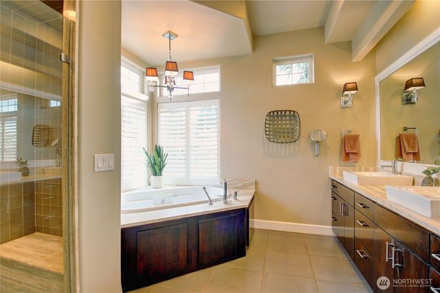 15834 Kamb Road, Mount Vernon, WA 98274