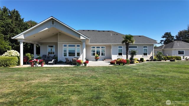 15834 Kamb Road, Mount Vernon, WA 98274