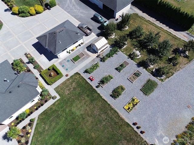 15834 Kamb Road, Mount Vernon, WA 98274