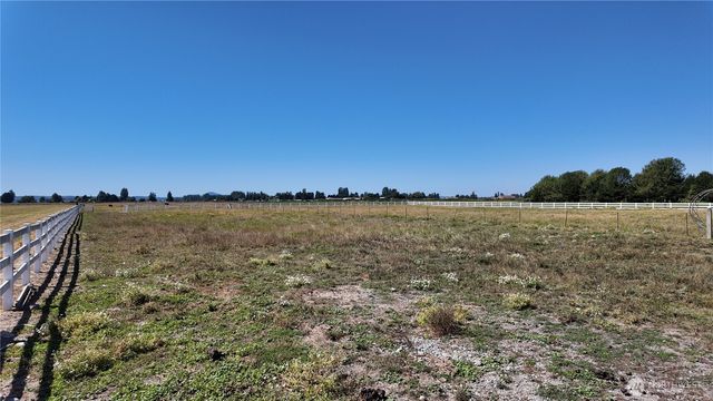 15834 Kamb Road, Mount Vernon, WA 98274