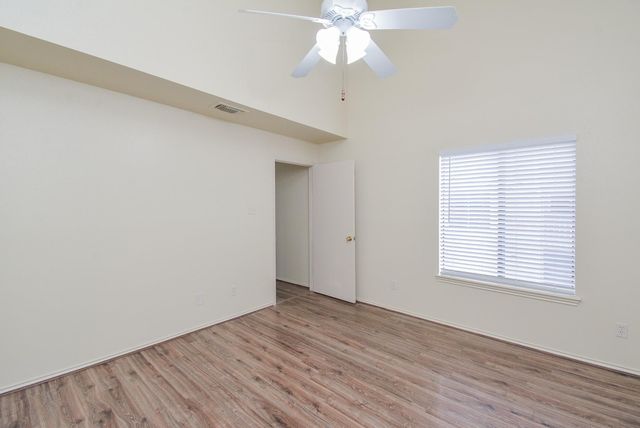 2023 Gentryside Drive 306, Houston, TX 77077
