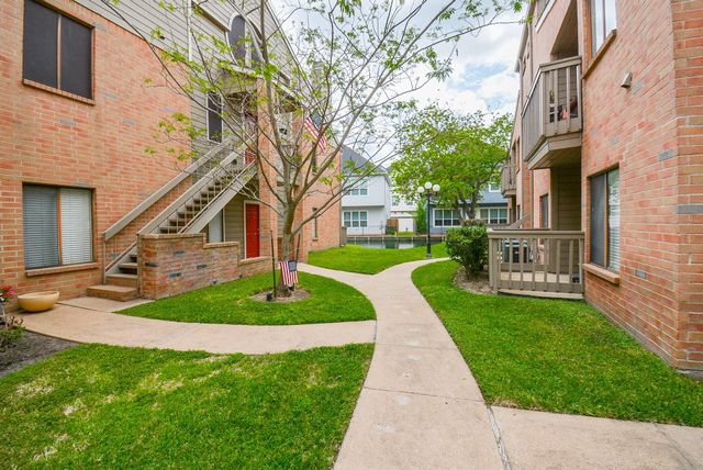 2023 Gentryside Drive 306, Houston, TX 77077