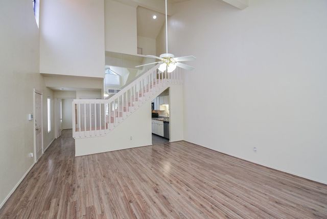 2023 Gentryside Drive 306, Houston, TX 77077