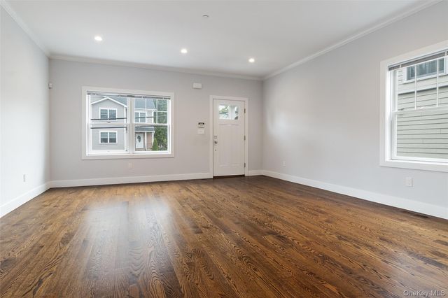 44-46 Ellsworth Avenue 46, Harrison, NY 10528