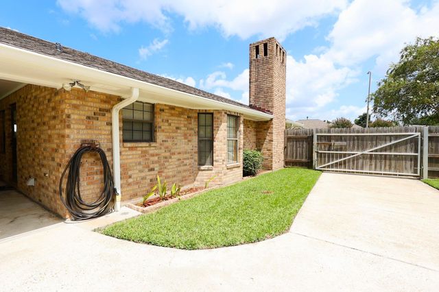 119 Victoria Dr, Houma, LA 70360