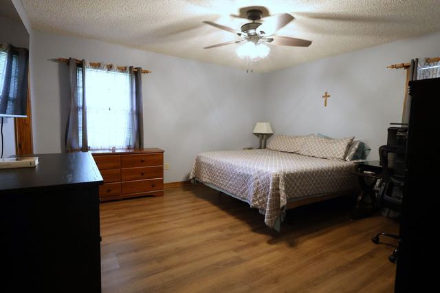 119 Victoria Dr, Houma, LA 70360