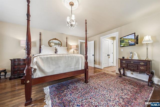 250 Ridge Road, Rutherford, NJ 07070