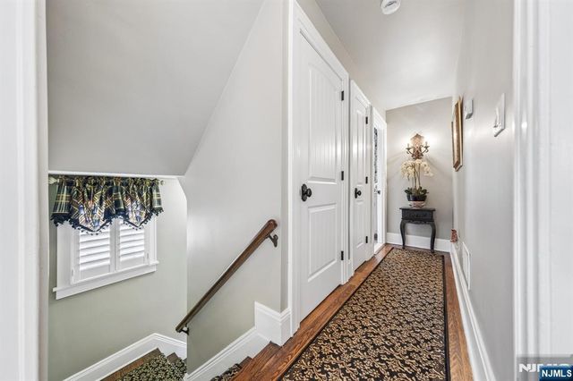 250 Ridge Road, Rutherford, NJ 07070