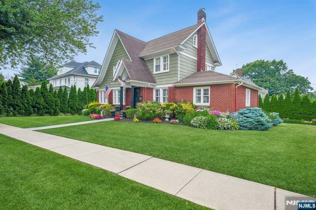 250 Ridge Road, Rutherford, NJ 07070