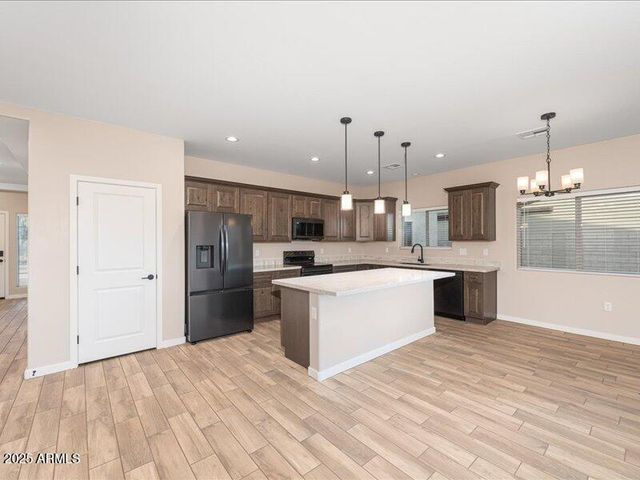 9520 W DEBBIE Place, Arizona City, AZ 85123