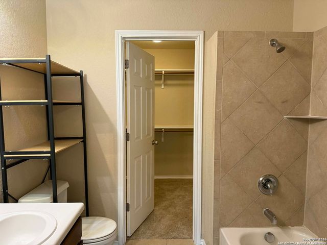 11326 Estufa Canyon, San Antonio, TX 78245