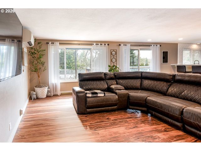 3423 W 25TH Ave, Eugene, OR 97405