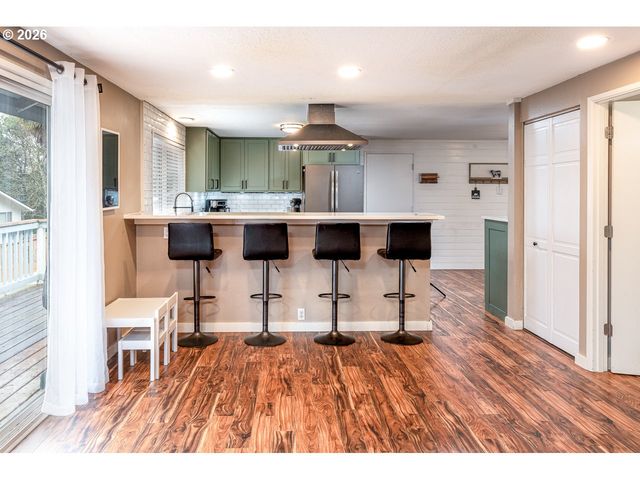 3423 W 25TH Ave, Eugene, OR 97405