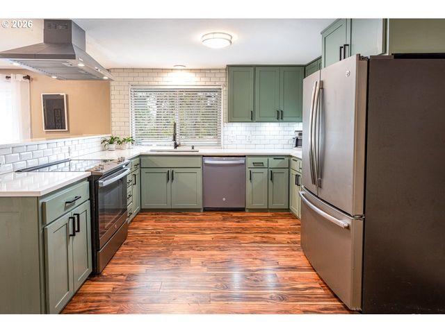 3423 W 25TH Ave, Eugene, OR 97405