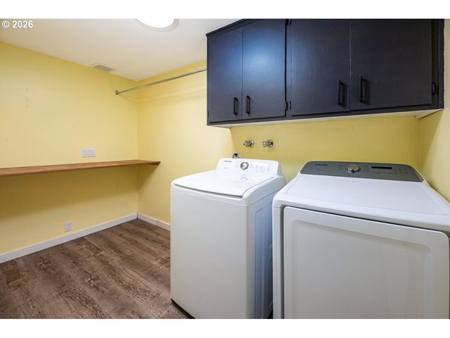 3423 W 25TH Ave, Eugene, OR 97405