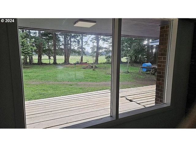 43460 NICHOLSON Dr, Port Orford, OR 97465