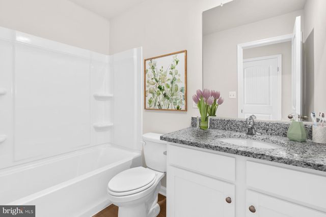 8129 BARTHOLOMEW CT, Baltimore, MD 21206